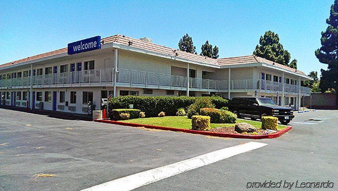 Park Inn By Radisson, San Jose Bagian luar foto